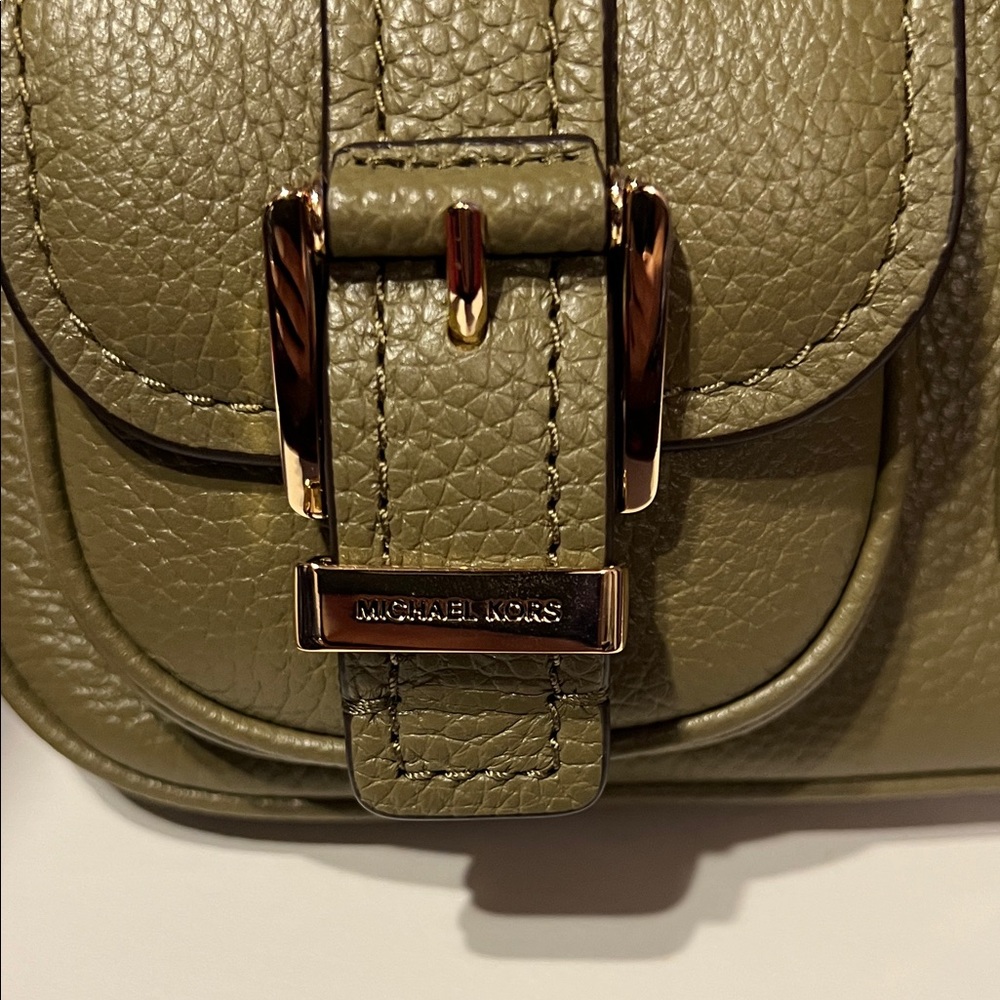 Michael Kors Olive Leather Shoulder Bag with Buckle Detail - Picture 3 of 5